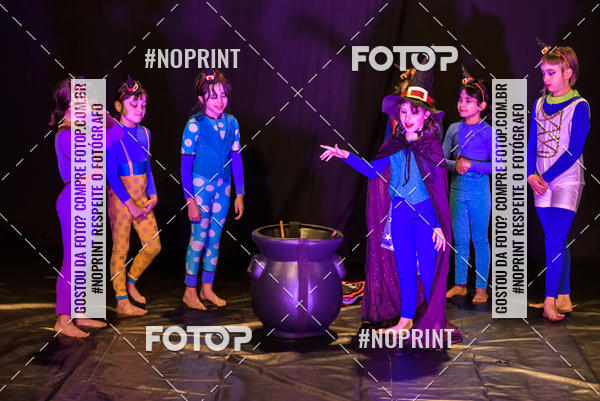 Buy your photos of the eventCabar� de Final de ano - 8/12 on Fotop