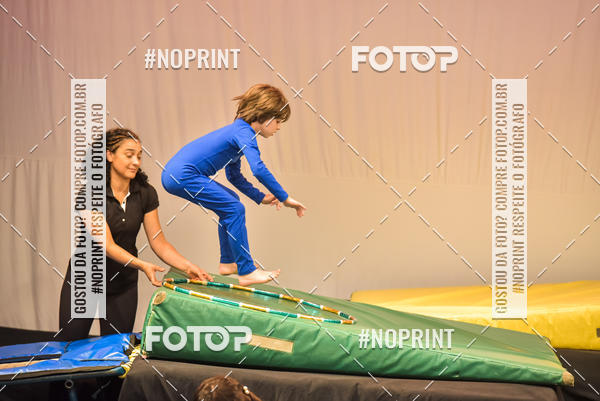 Buy your photos of the eventCabar� de Final de ano - 8/12 on Fotop