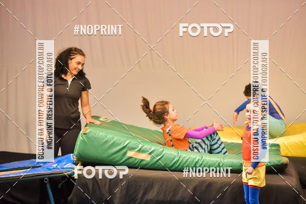 Buy your photos of the eventCabar� de Final de ano - 8/12 on Fotop