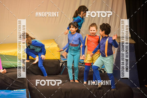 Buy your photos of the eventCabar� de Final de ano - 8/12 on Fotop