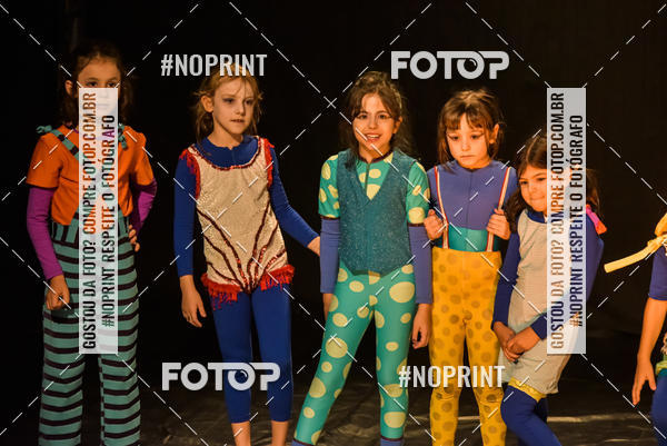 Buy your photos of the eventCabar� de Final de ano - 8/12 on Fotop