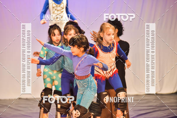 Buy your photos of the eventCabar� de Final de ano - 8/12 on Fotop