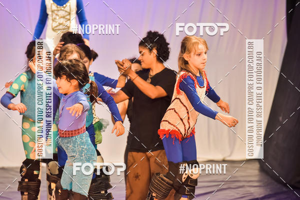 Buy your photos of the eventCabar� de Final de ano - 8/12 on Fotop