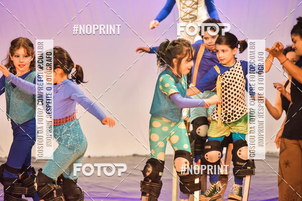 Buy your photos of the eventCabar� de Final de ano - 8/12 on Fotop