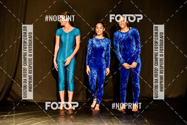 Buy your photos of the eventCabar� de Final de ano - 10/12 on Fotop