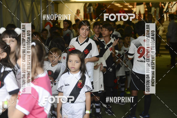 Buy your photos of the eventVasco x Chapecoense  Maracan - 08/12/2019 on Fotop