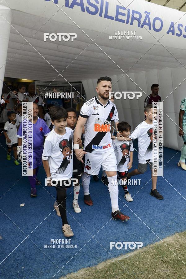 Buy your photos of the eventVasco x Chapecoense  Maracan - 08/12/2019 on Fotop