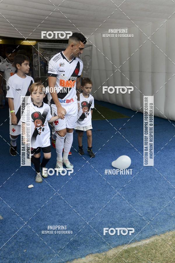 Buy your photos of the eventVasco x Chapecoense  Maracan - 08/12/2019 on Fotop