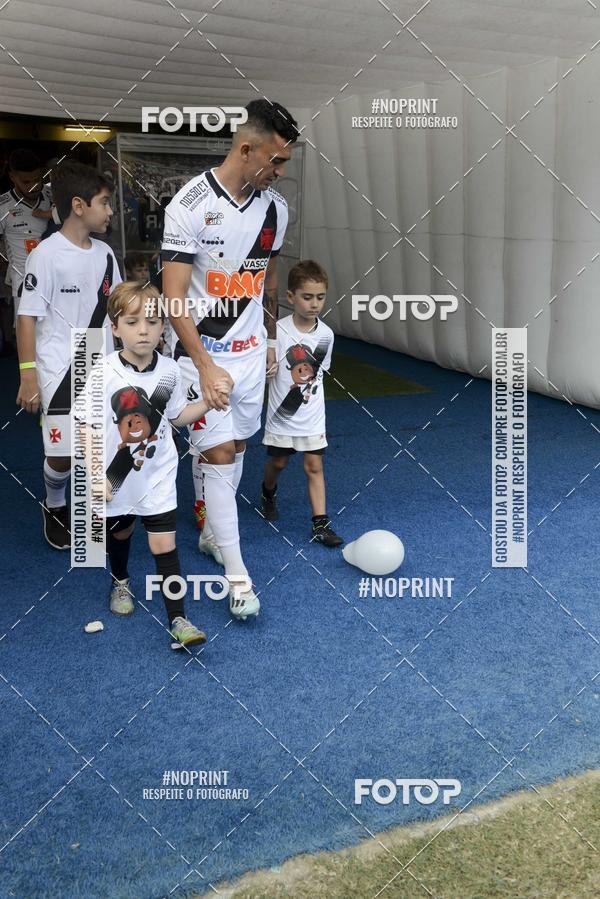 Buy your photos of the eventVasco x Chapecoense  Maracan - 08/12/2019 on Fotop