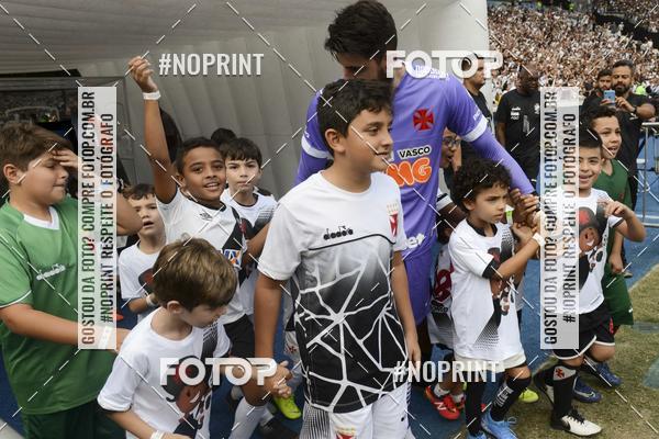 Buy your photos of the eventVasco x Chapecoense  Maracan - 08/12/2019 on Fotop