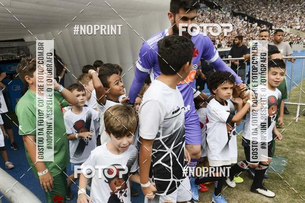 Buy your photos of the eventVasco x Chapecoense  Maracan - 08/12/2019 on Fotop