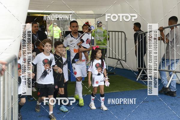 Buy your photos of the eventVasco x Chapecoense  Maracan - 08/12/2019 on Fotop