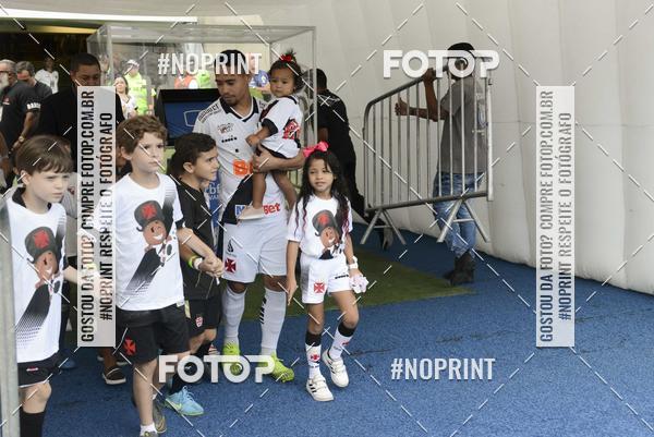 Buy your photos of the eventVasco x Chapecoense  Maracan - 08/12/2019 on Fotop