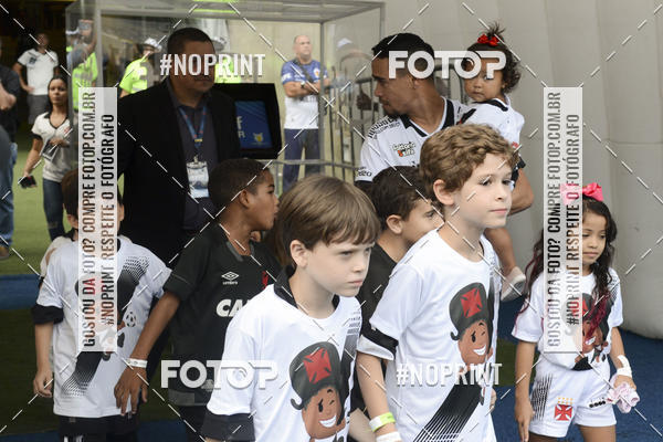 Buy your photos of the eventVasco x Chapecoense  Maracan - 08/12/2019 on Fotop