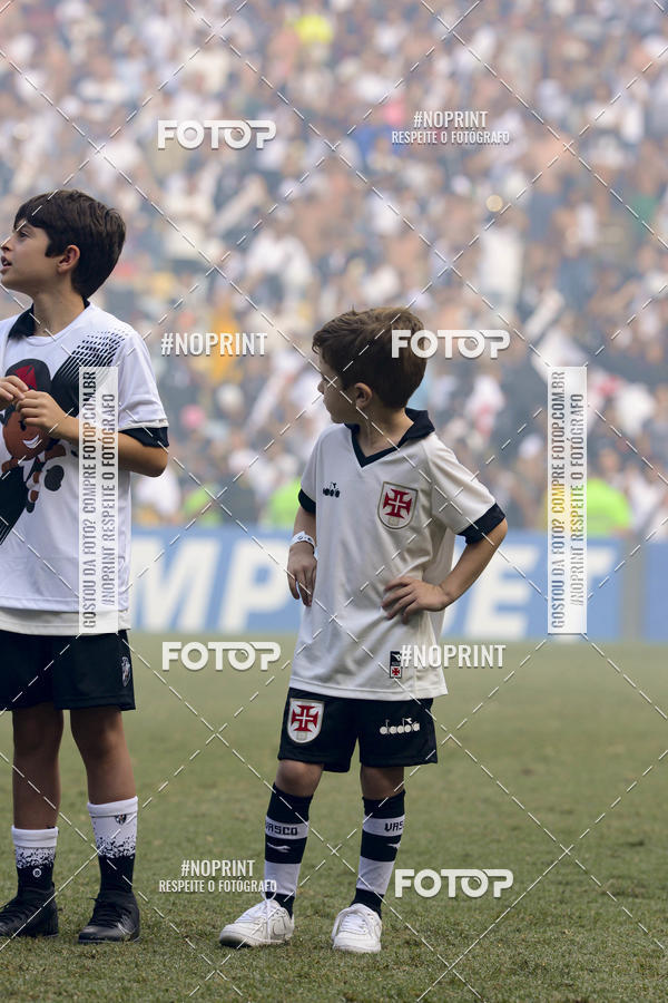 Buy your photos of the eventVasco x Chapecoense  Maracan - 08/12/2019 on Fotop