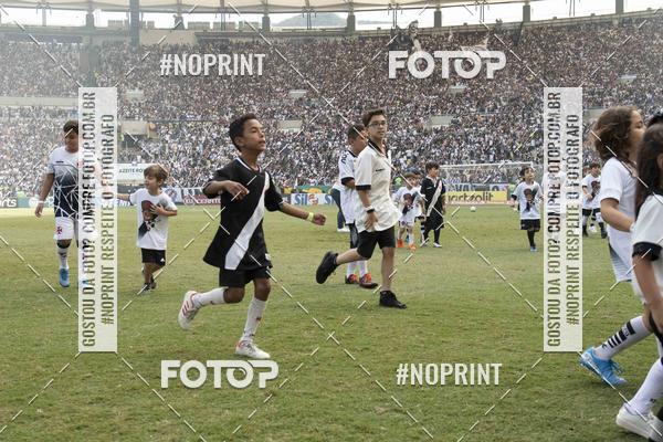 Buy your photos of the eventVasco x Chapecoense  Maracan - 08/12/2019 on Fotop