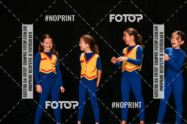 Buy your photos of the eventCabar� de Final de ano - 13/12 on Fotop