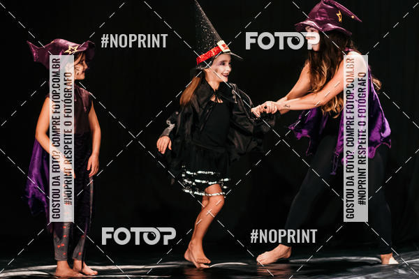 Buy your photos of the eventCabar� de Final de ano - 13/12 on Fotop