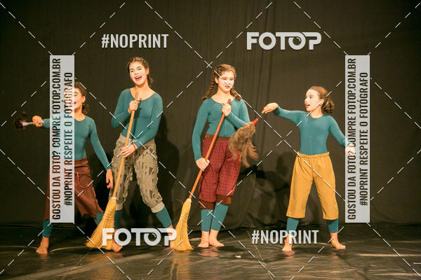 Buy your photos of the eventCabar� de Final de ano - 15/12 on Fotop