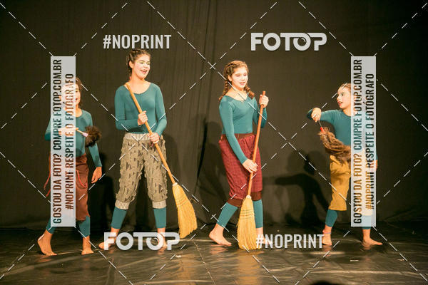 Buy your photos of the eventCabar� de Final de ano - 15/12 on Fotop