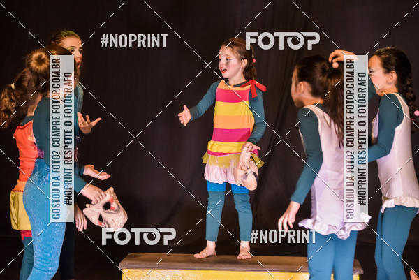 Buy your photos of the eventCabar� de Final de ano - 15/12 on Fotop