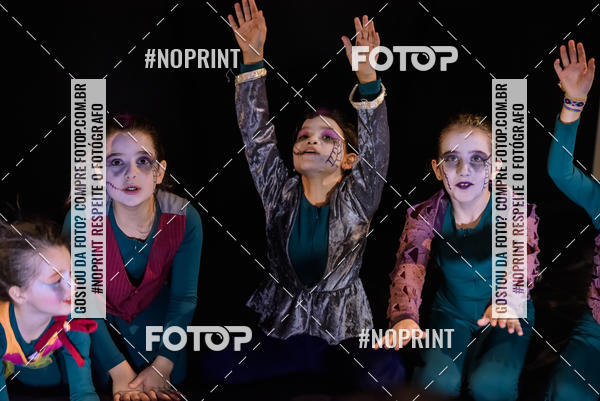 Buy your photos of the eventCabar� de Final de ano - 15/12 on Fotop