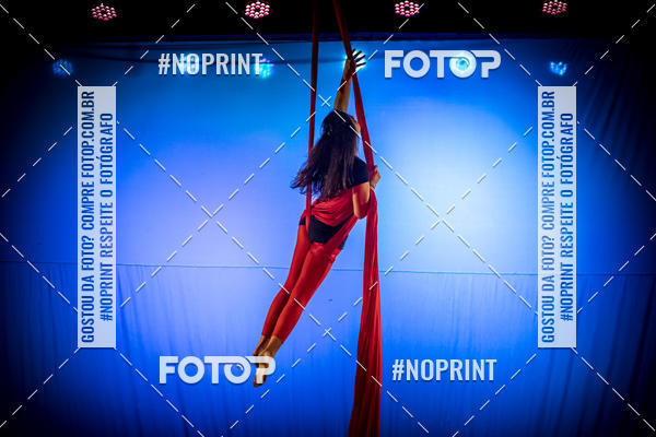 Achetez vos photos de l'�v�nementCabar� de Final de ano - 16/12 sur Fotop