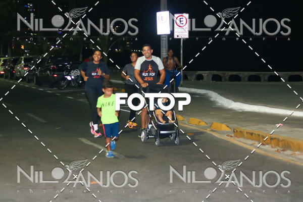 Buy your photos of the eventFAMILY RUN 2019 on Fotop