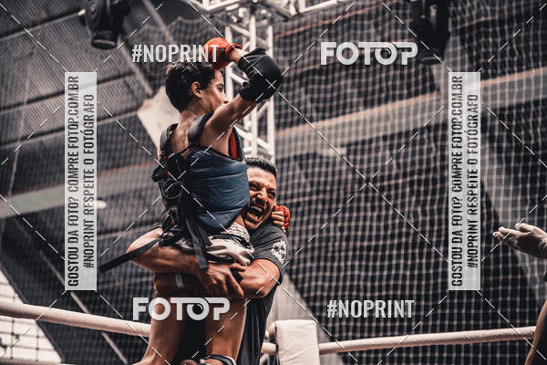 Buy your photos of the eventGolden Cup Pro on Fotop