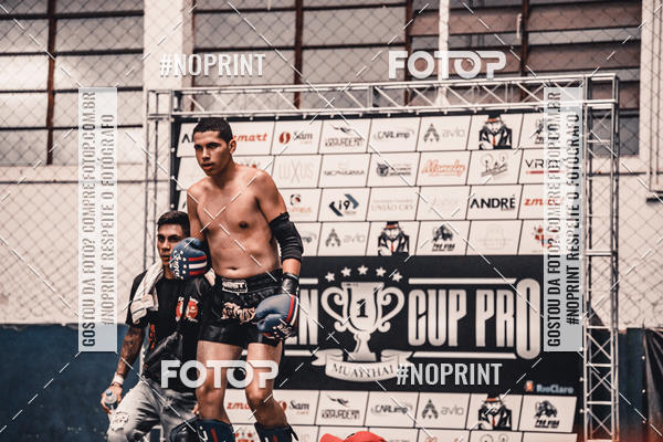 Buy your photos of the eventGolden Cup Pro on Fotop