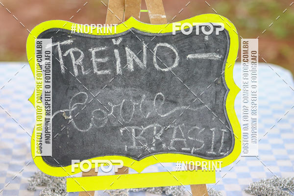 Buy your photos of the eventTreino Corre Brasil  on Fotop