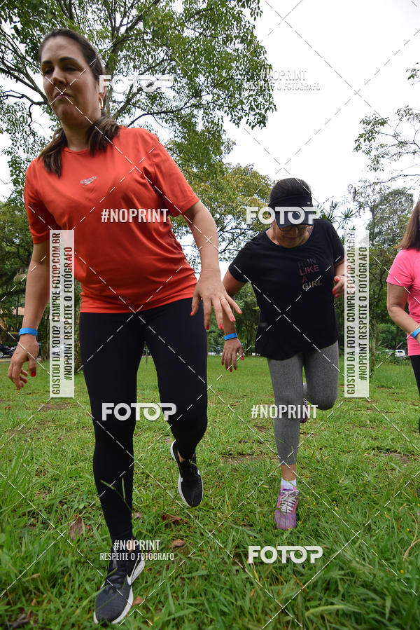 Buy your photos of the eventTreino Corre Brasil  on Fotop