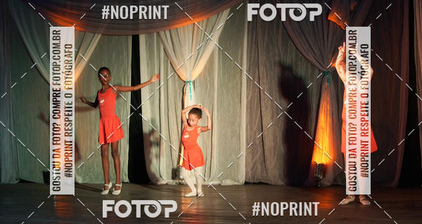 Buy your photos of the eventEspetculo  de Dana Bal Projeto Sociais Reinvente  e Student Dance on Fotop
