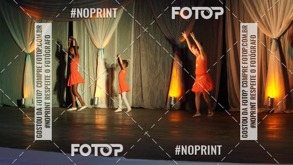 Buy your photos of the eventEspetculo  de Dana Bal Projeto Sociais Reinvente  e Student Dance on Fotop