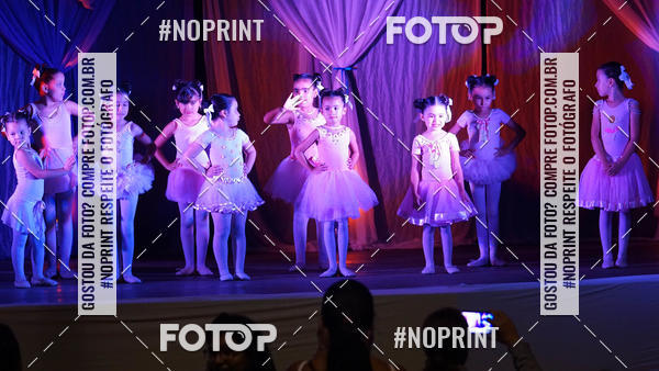 Buy your photos of the eventEspetculo  de Dana Bal Projeto Sociais Reinvente  e Student Dance on Fotop