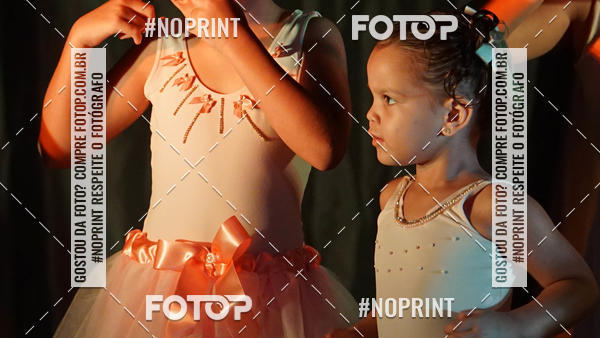 Buy your photos of the eventEspetculo  de Dana Bal Projeto Sociais Reinvente  e Student Dance on Fotop