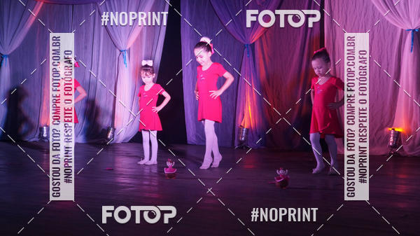 Buy your photos of the eventEspetculo  de Dana Bal Projeto Sociais Reinvente  e Student Dance on Fotop