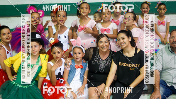 Buy your photos of the eventEspetculo  de Dana Bal Projeto Sociais Reinvente  e Student Dance on Fotop