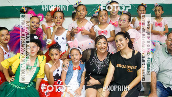 Buy your photos of the eventEspetculo  de Dana Bal Projeto Sociais Reinvente  e Student Dance on Fotop