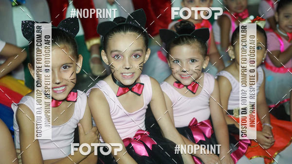 Buy your photos of the eventEspetculo  de Dana Bal Projeto Sociais Reinvente  e Student Dance on Fotop