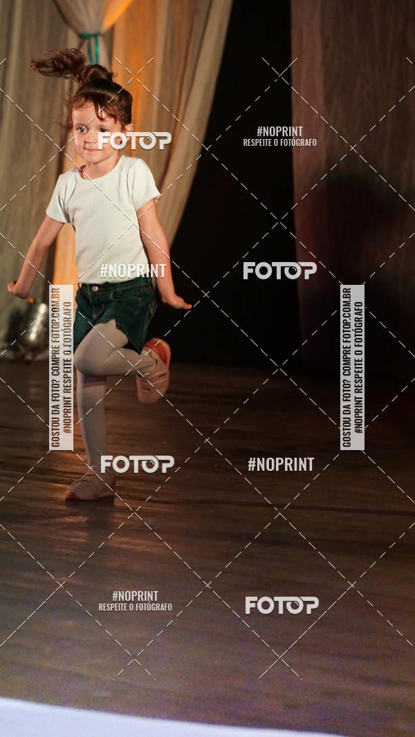 Buy your photos of the eventEspetculo  de Dana Bal Projeto Sociais Reinvente  e Student Dance on Fotop