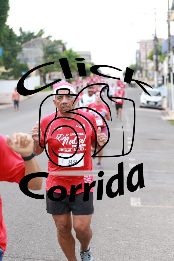 Buy your photos of the eventCorrida de Natal on Fotop