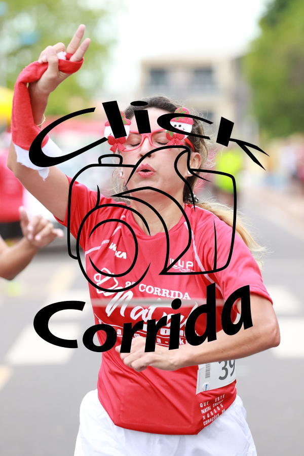 Buy your photos of the eventCorrida de Natal on Fotop