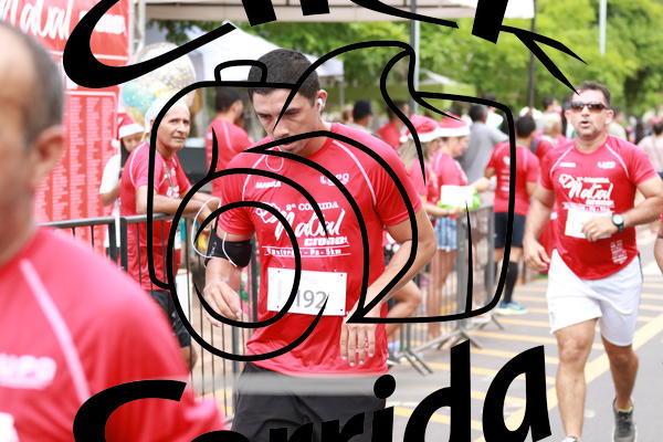 Buy your photos of the eventCorrida de Natal on Fotop