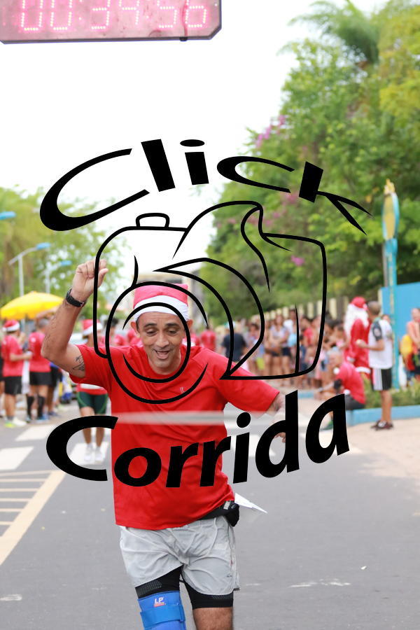 Buy your photos of the eventCorrida de Natal on Fotop