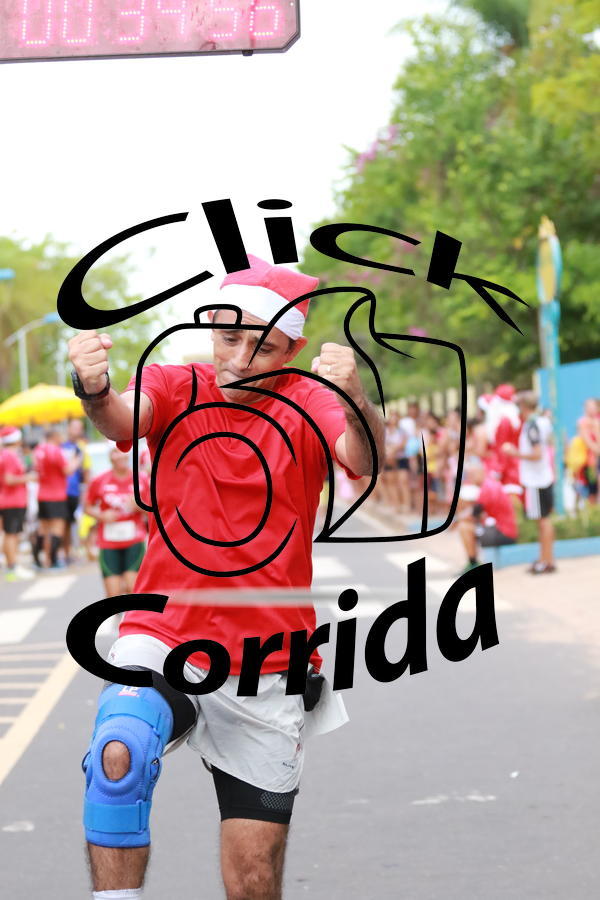 Buy your photos of the eventCorrida de Natal on Fotop