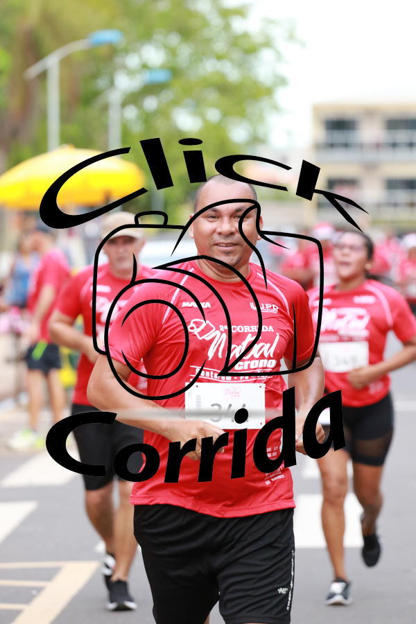 Buy your photos of the eventCorrida de Natal on Fotop