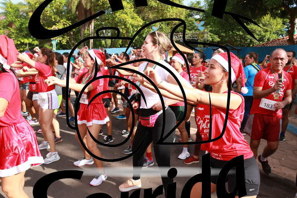 Buy your photos of the eventCorrida de Natal on Fotop
