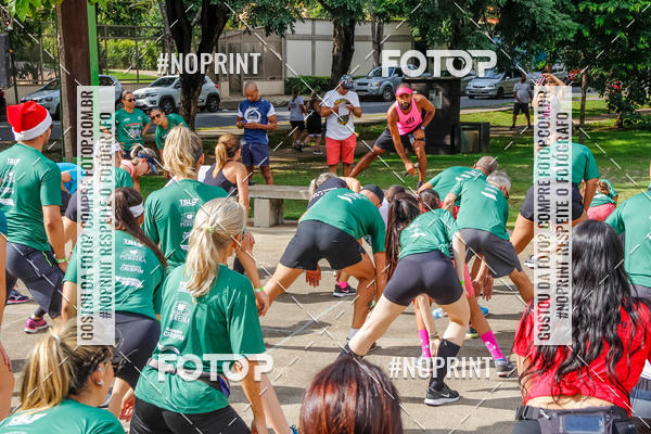 Buy your photos of the event1� Trein�o Solid�rio do Levi, o Rei do Coco on Fotop