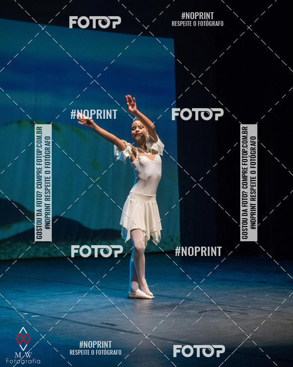 Buy your photos of the eventNo Fundo do Mar - Studio Talita Brasil on Fotop